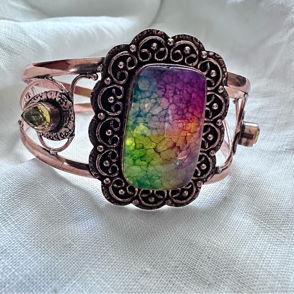 Hand Crafted DYED AGATE Center Stone with Teardrop Citrine Accents Cuff Bracelet